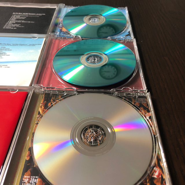 be-s(ビーズ)のB'z CD  おまけ付き エンタメ/ホビーのCD(ポップス/ロック(邦楽))の商品写真