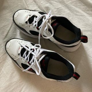 ナイキ(NIKE)のNIKEエアモナーク(スニーカー)