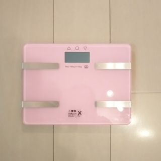 ピンクの体重計(体重計)