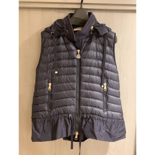 モンクレール フリル ダウンベスト(レディース)の通販 33点 | MONCLER