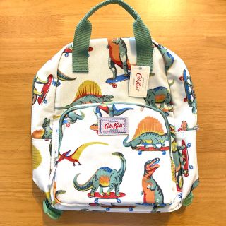 キャスキッドソン(Cath Kidston)の新品正規品キャスキッドソン スケートボードディノリュックキッズ用(通園バッグ)