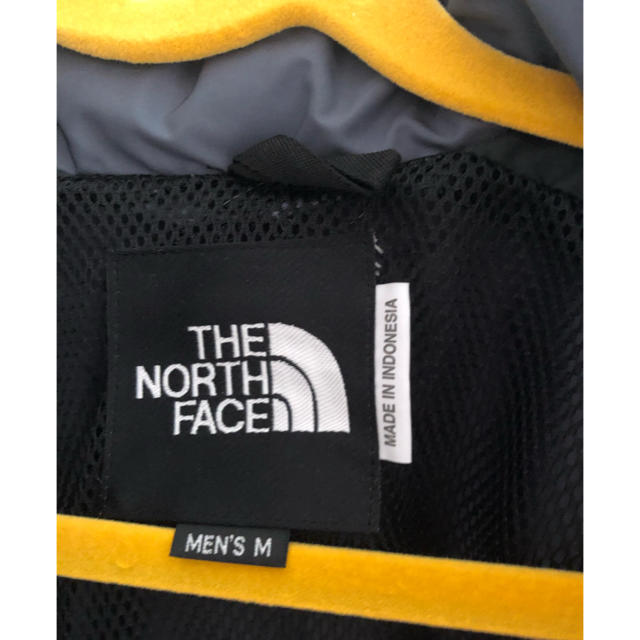 THE NORTH FACE(ザノースフェイス)のTHE NORTH FACE POCKETABLE メンズMサイズ メンズのジャケット/アウター(マウンテンパーカー)の商品写真