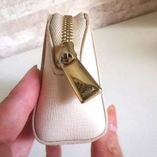 Furla - FURLAフルラ ライトベージュの小さめコスメポーチの通販