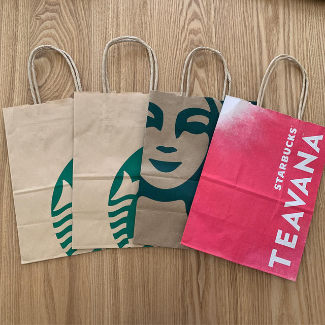 Starbucks Coffee(スターバックスコーヒー)のスタバ紙袋 レディースのバッグ(ショップ袋)の商品写真