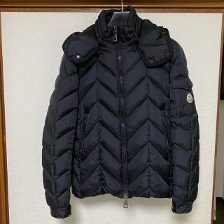 モンクレール(MONCLER)のMONCLERモンクレールBERRIAT(ダウンジャケット)