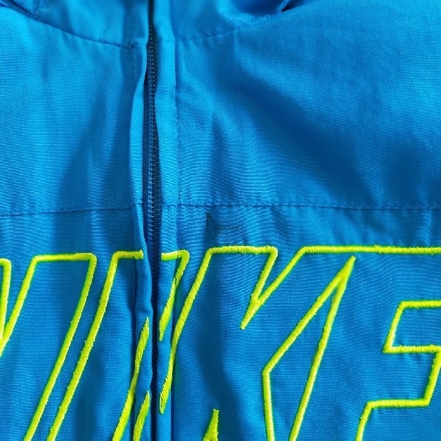 NIKE(ナイキ)のNIKE　キッズ　ウィンドブレーカー　★値下げしました★ キッズ/ベビー/マタニティのキッズ服男の子用(90cm~)(ジャケット/上着)の商品写真