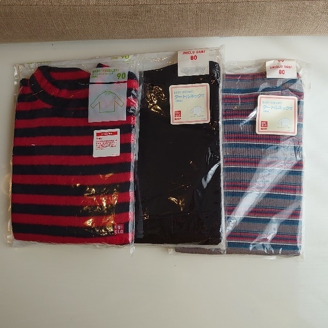 UNIQLO(ユニクロ)のKB様専用　80 90  キッズ/ベビー/マタニティのキッズ服男の子用(90cm~)(Tシャツ/カットソー)の商品写真