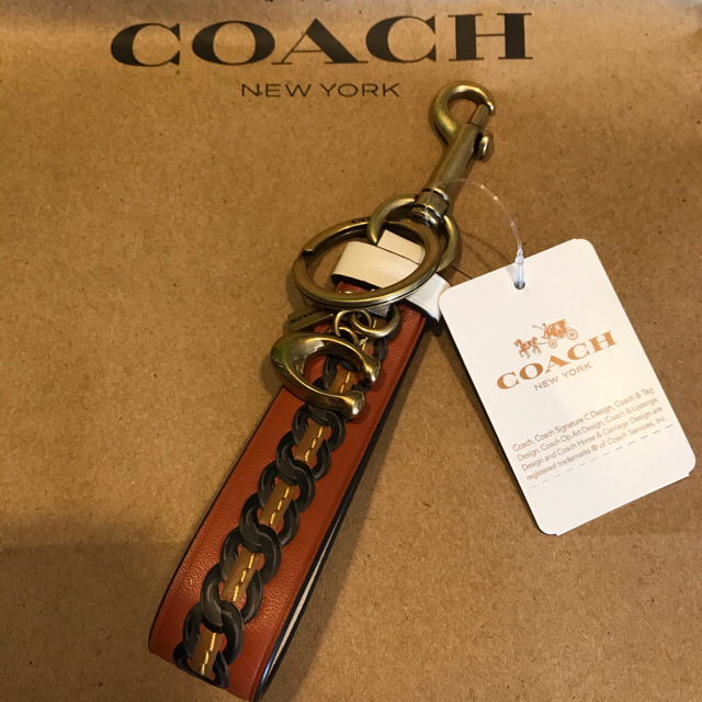 COACH(コーチ)のCOACH コーチ　キーチャーム　キーホルダー キーチェーン バッグチャーム レディースのアクセサリー(チャーム)の商品写真