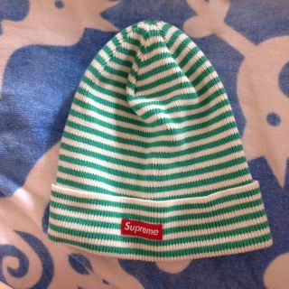 シュプリーム(Supreme)のsupreme完売ニット帽値下げ(ニット帽/ビーニー)