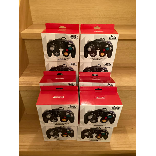 本物新品 【新品】ゲームキューブコントローラー スマブラブラック