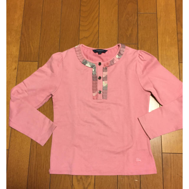 BURBERRY(バーバリー)のバーバリー くすみピンク長袖カットソー 140センチ キッズ/ベビー/マタニティのキッズ服女の子用(90cm~)(Tシャツ/カットソー)の商品写真