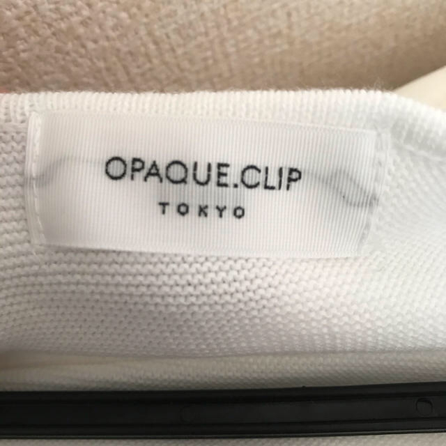 OPAQUE.CLIP(オペークドットクリップ)のオペークドットクリップ　ドルマンニット　白　ホワイト レディースのトップス(ニット/セーター)の商品写真