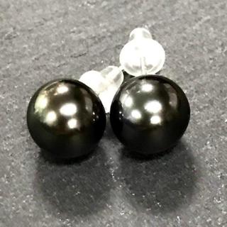 大粒美品 8.6mm 黒真珠 K14WG 両耳 ピアス タヒチ 南洋真珠 箱(ピアス)