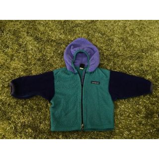 パタゴニア(patagonia)のPatagonia キッズ　フリース　（ジャンク）(ジャケット/コート)