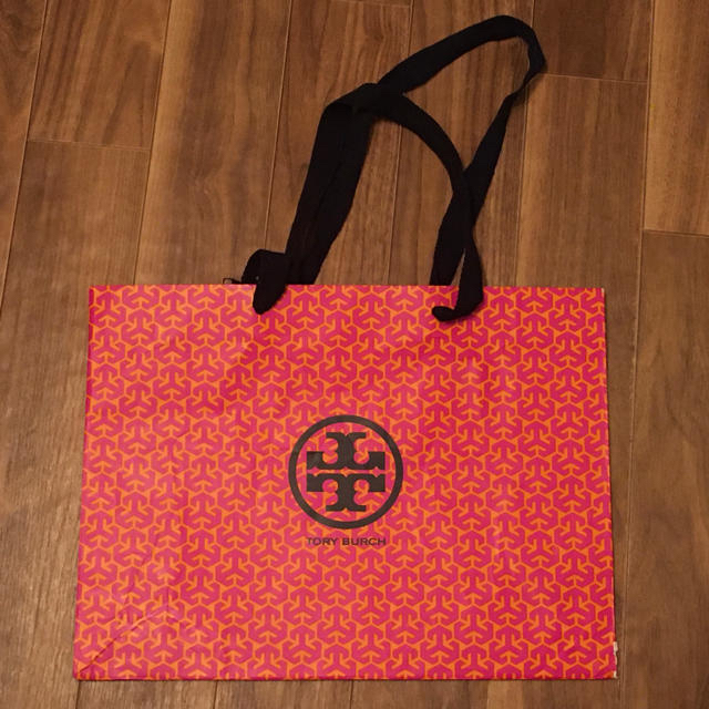 Tory Burch - トリーバーチ ショップ紙袋 穴あり 手渡し値引き Tory Burch - トリーバーチ ショップ紙袋 穴あり 手渡し値引き