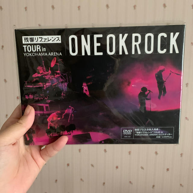 ONE OK ROCK(ワンオクロック)の“残響リファレンス”TOUR　in　YOKOHAMA　ARENA DVD エンタメ/ホビーのDVD/ブルーレイ(ミュージック)の商品写真