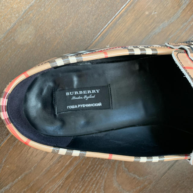 定番再入荷 BURBERRY ゴーシャラブチンスキー ローファーの通販 by