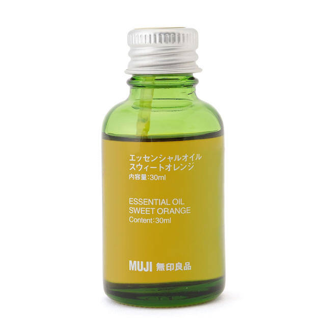 MUJI (無印良品)(ムジルシリョウヒン)の無印良品　muji スウィートオレンジ 30ml 未開封　アロマ コスメ/美容のリラクゼーション(アロマディフューザー)の商品写真