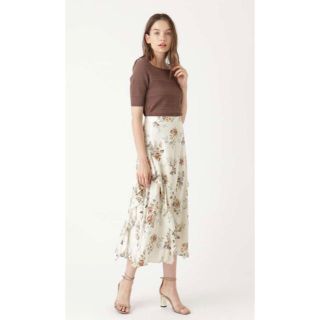 ジルスチュアート(JILLSTUART)のジルスチュアート　リメンダフラワーガラスカート(ロングスカート)