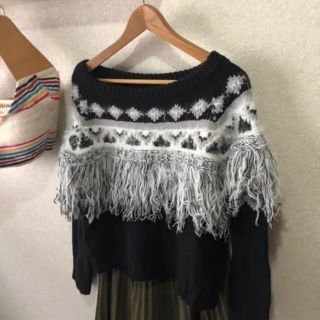 ムルーア(MURUA)の美品★MURUAフリンジデザインニット★ハイゲージニット★完売品(ニット/セーター)