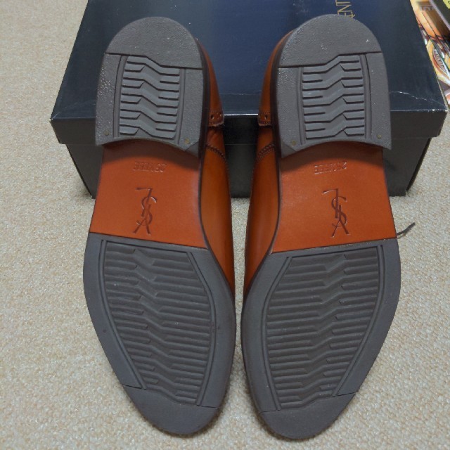 Yves Saint Laurent Beaute(イヴサンローランボーテ)のYVES SAINT LAURENT メンズの靴/シューズ(ドレス/ビジネス)の商品写真