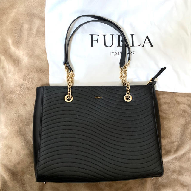 お値下げ‼️FURLA バッグ 上質 レザー