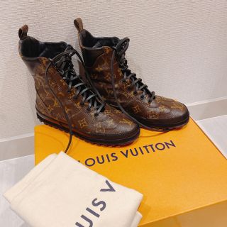 ルイヴィトン(LOUIS VUITTON)のウズン様専用！【Louis Vuitton】モノグラムショートブーツ(ブーツ)