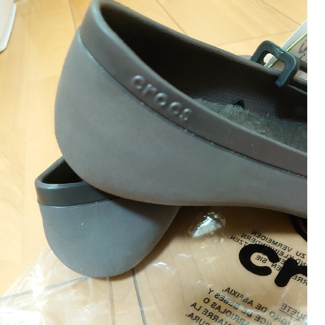 crocs(クロックス)のさっとんさん専用！！CROCSパンプス　mammoth flat レディースの靴/シューズ(ハイヒール/パンプス)の商品写真