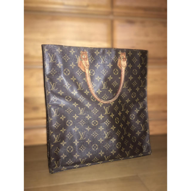 LOUIS VUITTON(ルイヴィトン)のルイヴィトン バッグ サックプラ モノグラム トートバッグ レディースのバッグ(トートバッグ)の商品写真