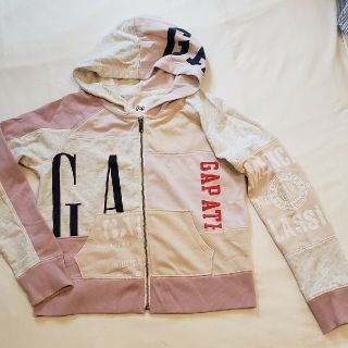 ギャップ(GAP)の新品❗GAP切り替えパーカー(ジャケット/上着)