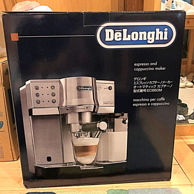 DeLonghi(デロンギ)のデロンギ　エスプレッソ・カプチーノメーカー　EC860M スマホ/家電/カメラの調理家電(エスプレッソマシン)の商品写真