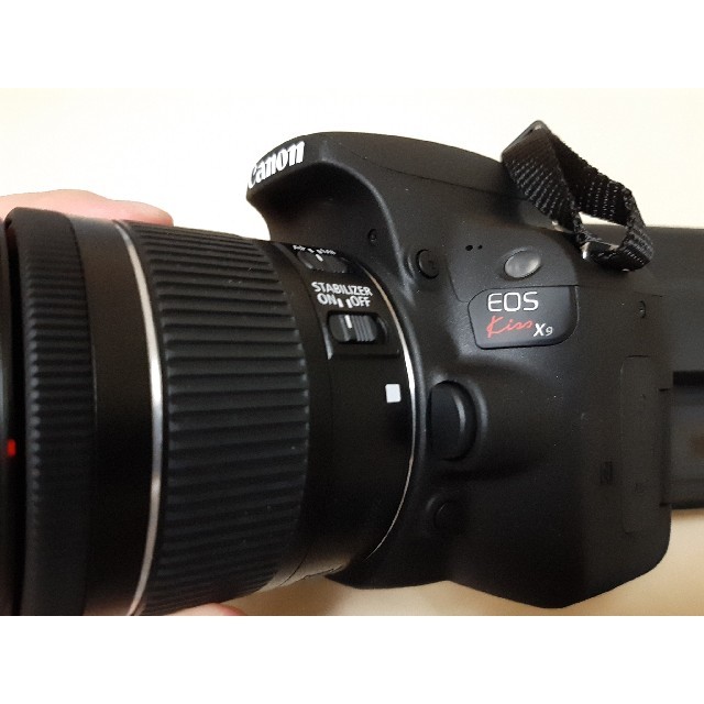 Canon EOS kiss X9デジタル一眼