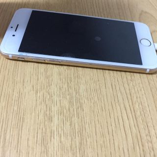 アップル(Apple)のiPhone6 16G(スマートフォン本体)