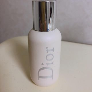 ディオール(Dior)のディオールバックステージ　フェイス&ボディープライマー001(化粧下地)