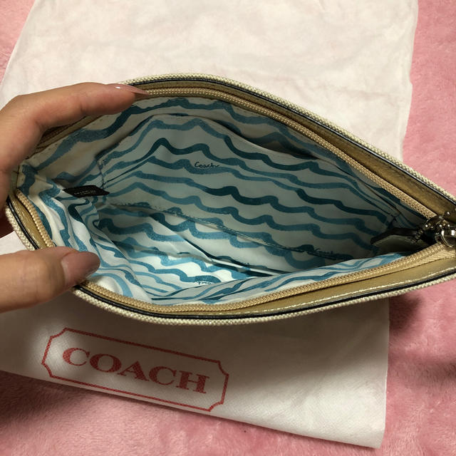 COACH(コーチ)のBONO♡様専用COACH ポーチ レディースのファッション小物(ポーチ)の商品写真