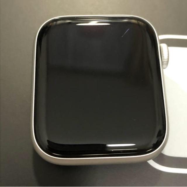 Apple Watch Series 5 44mm Cellular 本体