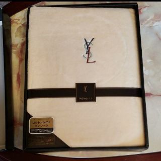 イヴサンローランボーテ(Yves Saint Laurent Beaute)のイヴサンローラン　シーツ　ボアシーツ　サンローラン(シーツ/カバー)