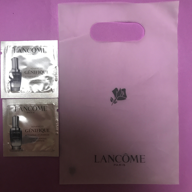 LANCOME(ランコム)のショップ袋付き♡ランコム♡ジェニフィックアドバンストN♡1ml×2セット♡ コスメ/美容のスキンケア/基礎化粧品(ブースター/導入液)の商品写真