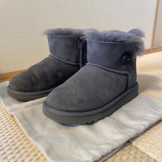 アグ(UGG)のゆうママ専用　UGG ムートンブーツ　19cm グレー(ブーツ)