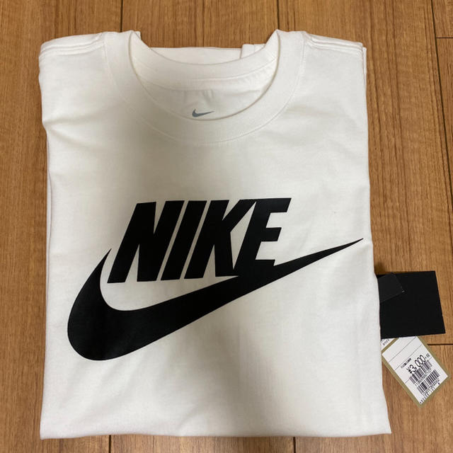 NIKE(ナイキ)のナイキ　Tシャツ Mサイズ メンズのトップス(Tシャツ/カットソー(半袖/袖なし))の商品写真