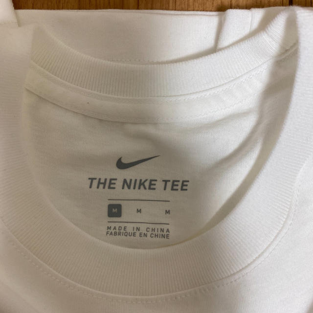 NIKE(ナイキ)のナイキ　Tシャツ Mサイズ メンズのトップス(Tシャツ/カットソー(半袖/袖なし))の商品写真