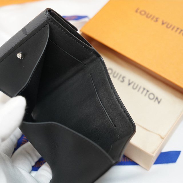 LOUIS VUITTON ディスカバリー・コンパクト ウォレット メンズ