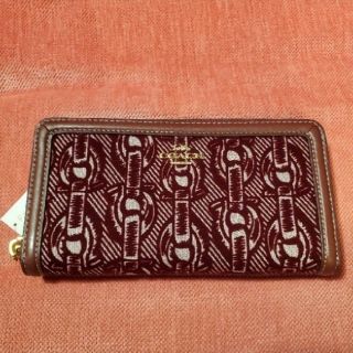 コーチ(COACH)のCOACH 長財布 アコーディオン ジップウォレット クラレット(長財布)