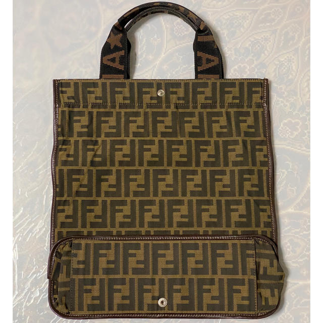 FENDI(フェンディ)のフェンディ　トート/ハンドバッグ　美品 レディースのバッグ(トートバッグ)の商品写真