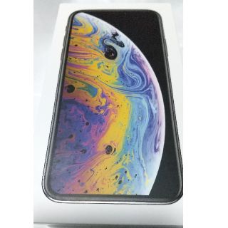 アイフォーン(iPhone)の送料無料！iPhone XS 64GB シルバー　新品　SIMフリー(スマートフォン本体)