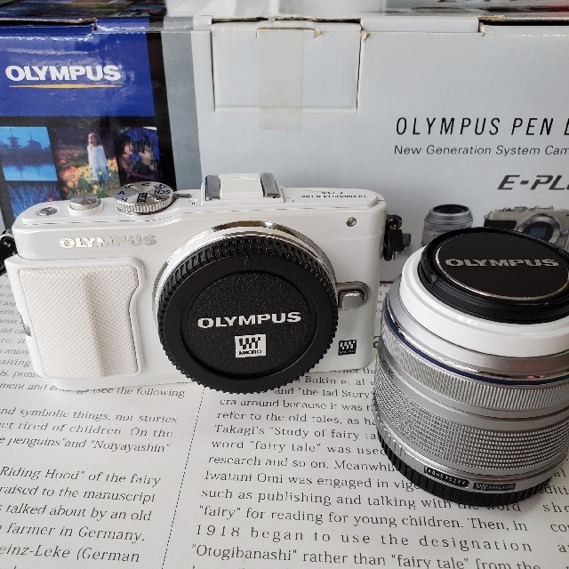 OLYMPUS　E-PL6 ホワイトEPL6