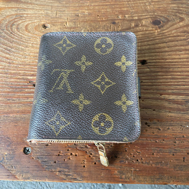 vuitton  サイフ