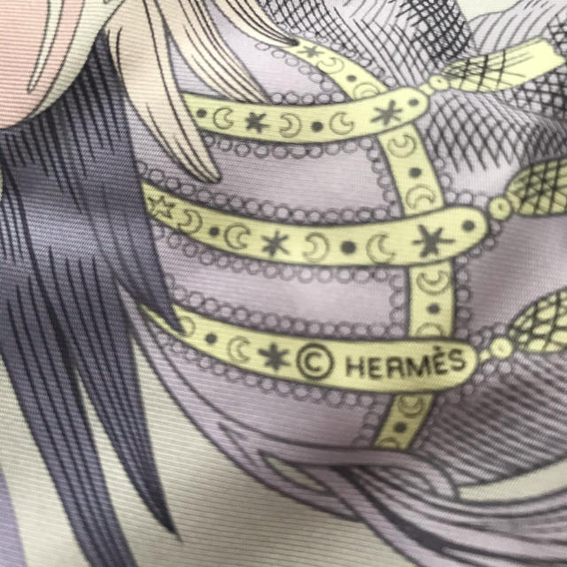 Hermes Cavalleria Favolosaの通販 by Montmartre｜エルメスならラクマ - HermèsスカーフDella 限定セール