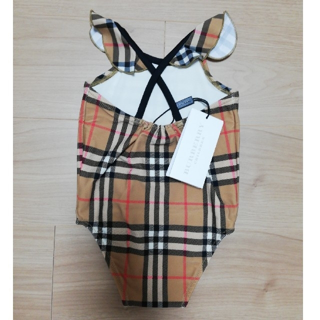 BURBERRY(バーバリー)の【新品未使用】BURBERRY バーバリー スイムウェア 水着 2Y キッズ/ベビー/マタニティのキッズ服女の子用(90cm~)(水着)の商品写真