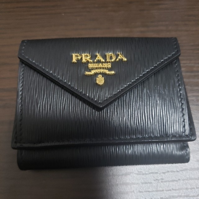 NERO品番PRADA 三つ折財布 ブラック